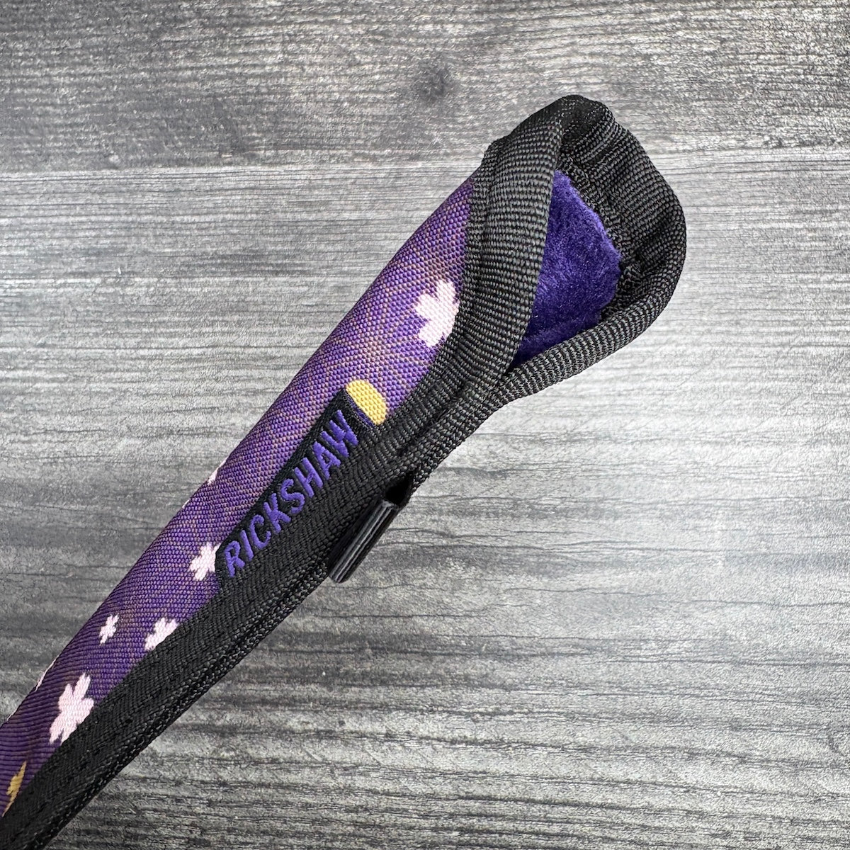 [Rickshaw x Sakuradragon] Sakuradragon Cafe Pen Sleeve w/ Loop and Lanyard